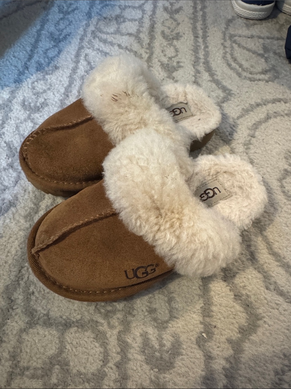 UGG Kids Chestnut Suede Slippers with Cream Shearling Trim